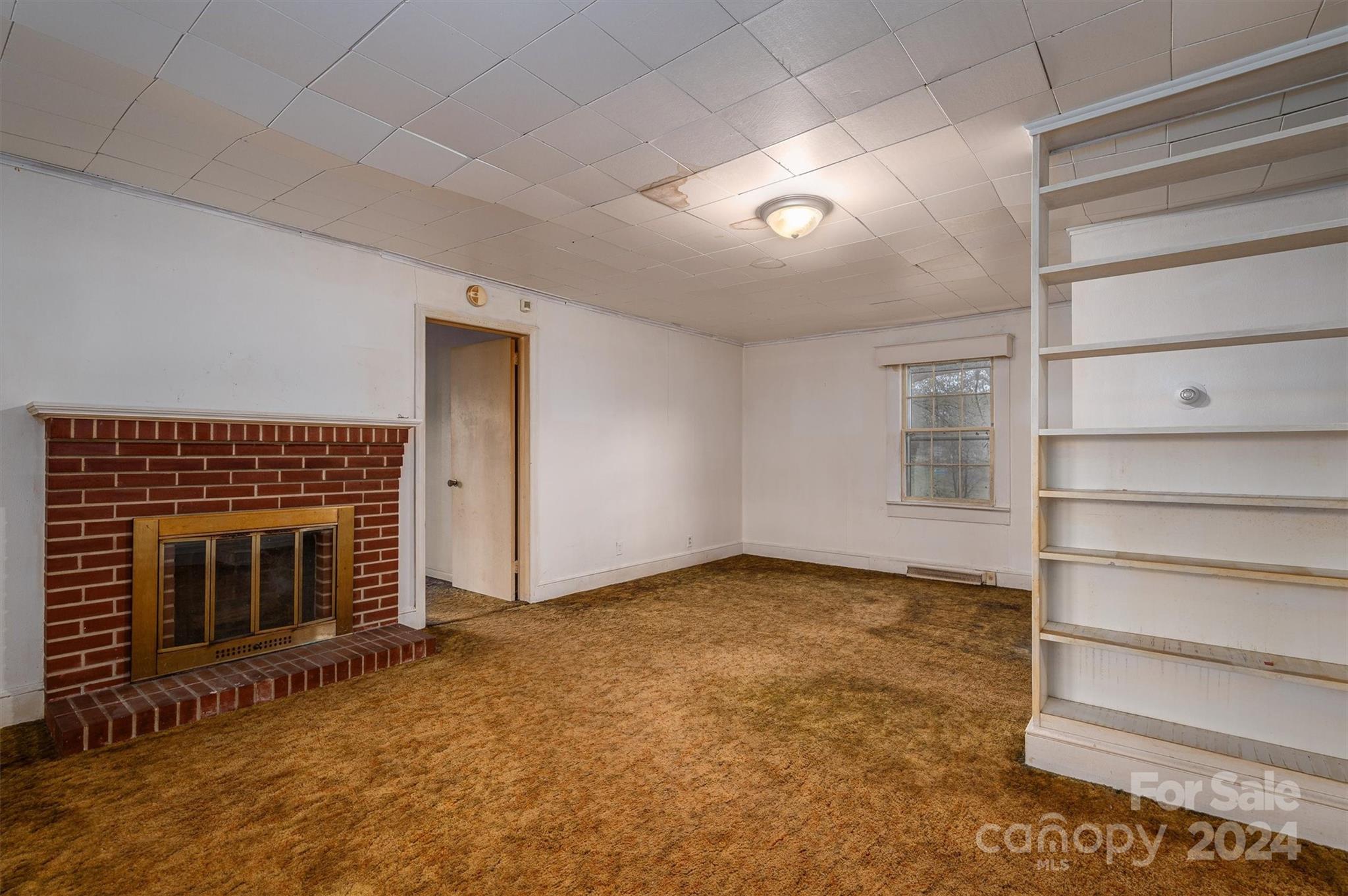 1114 Long Shoals Road