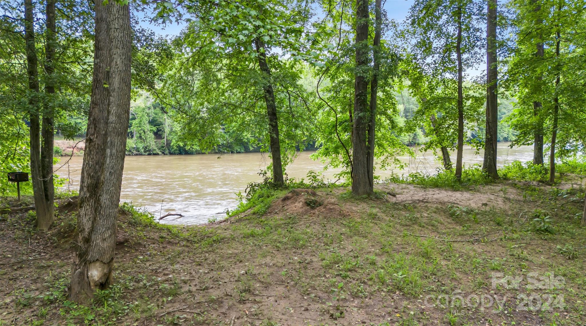 00 Broad River Highlands, 3-E, Drive