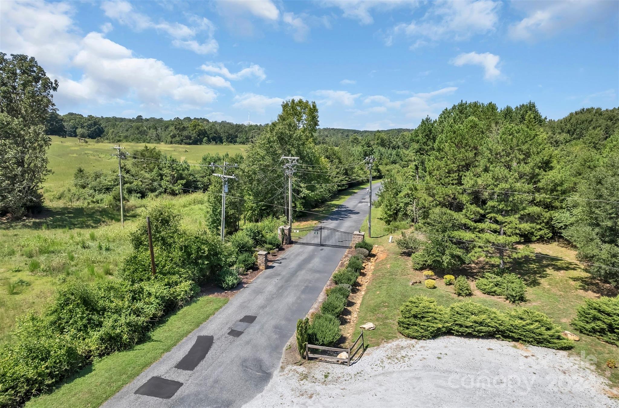 00 Broad River Highlands, 3-E, Drive