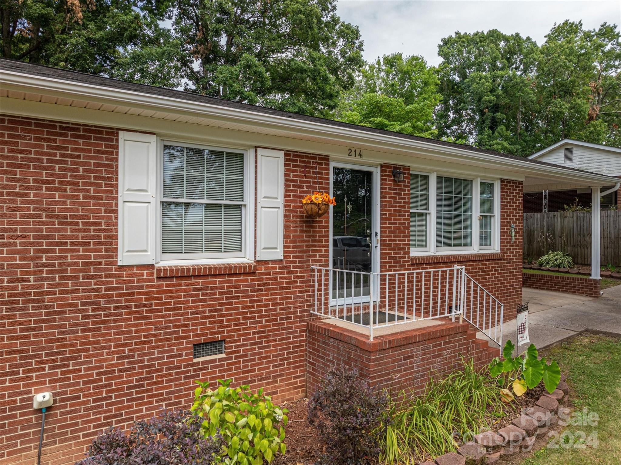214 Bright Avenue