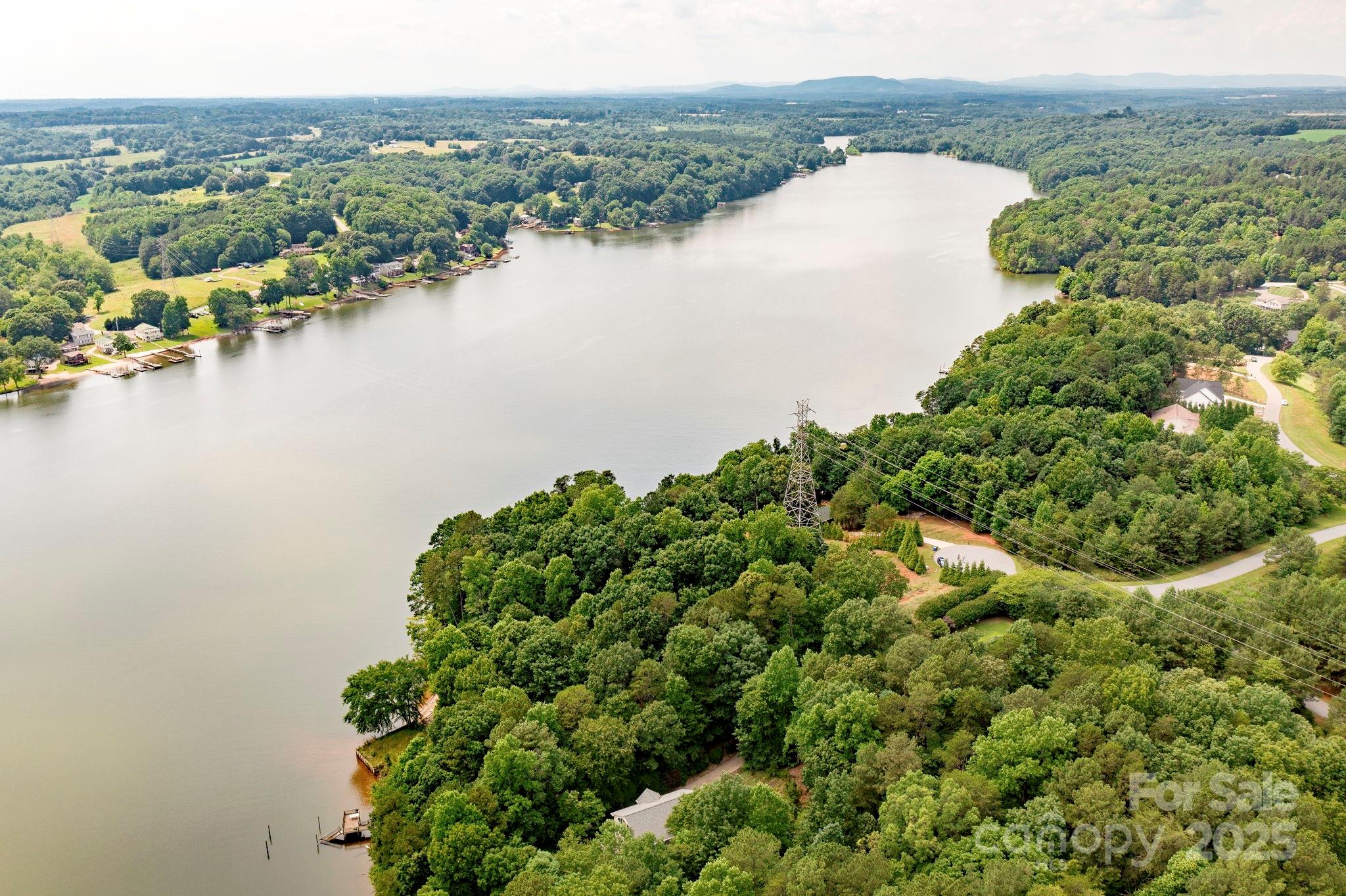 321 Rivercliff Drive Unit: 33