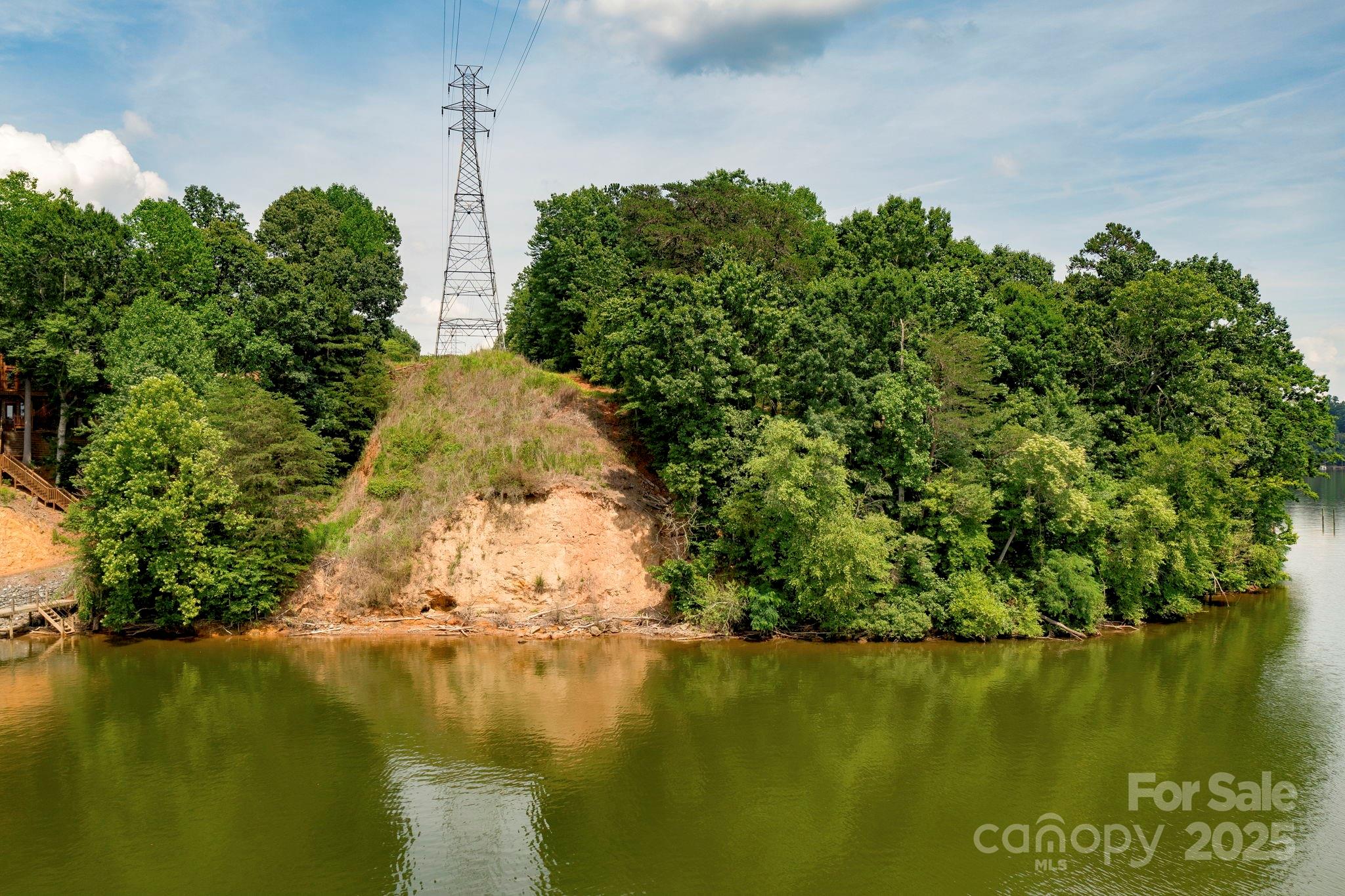 321 Rivercliff Drive Unit: 33