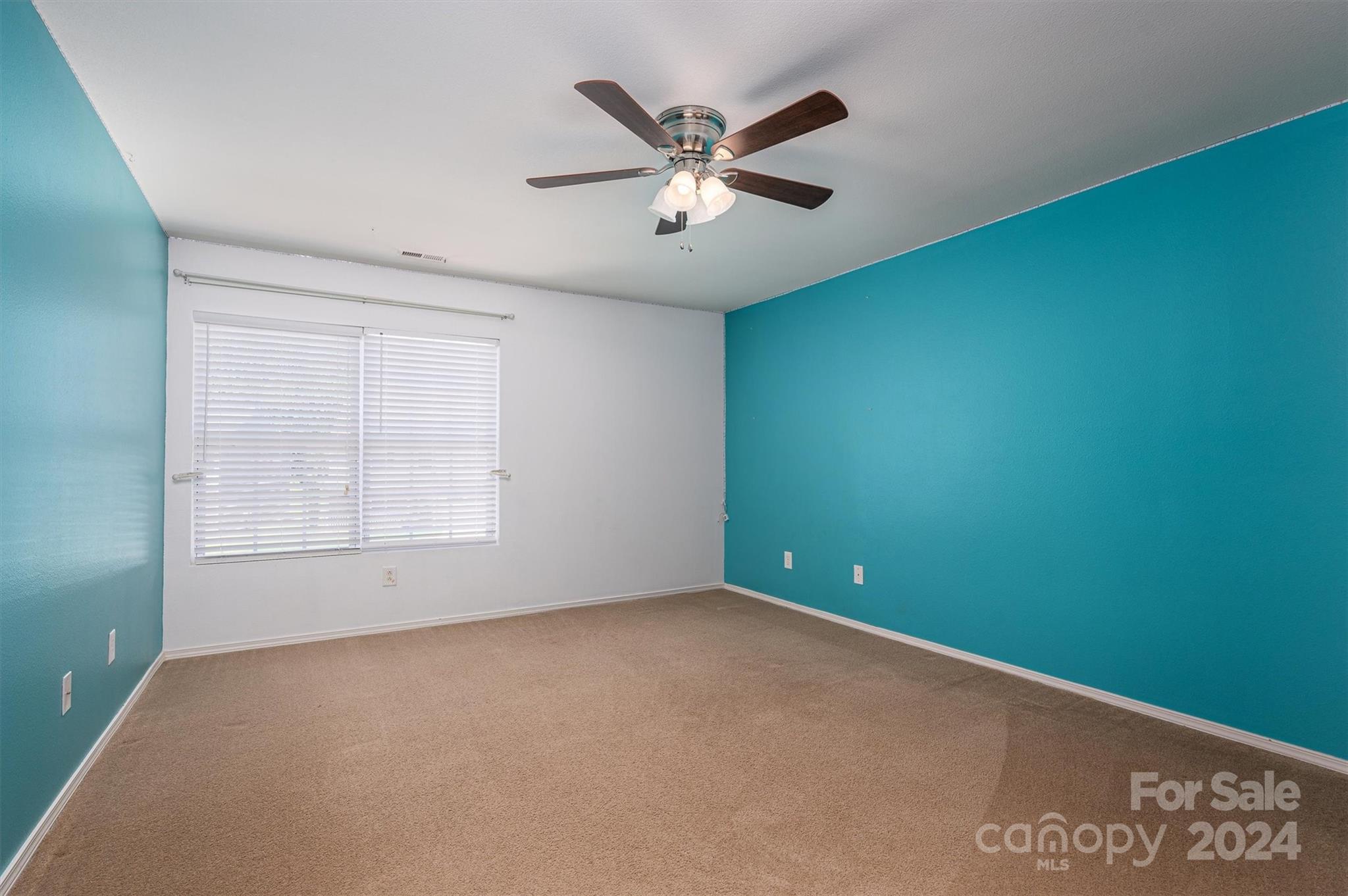 2532 Sweet Birch Court