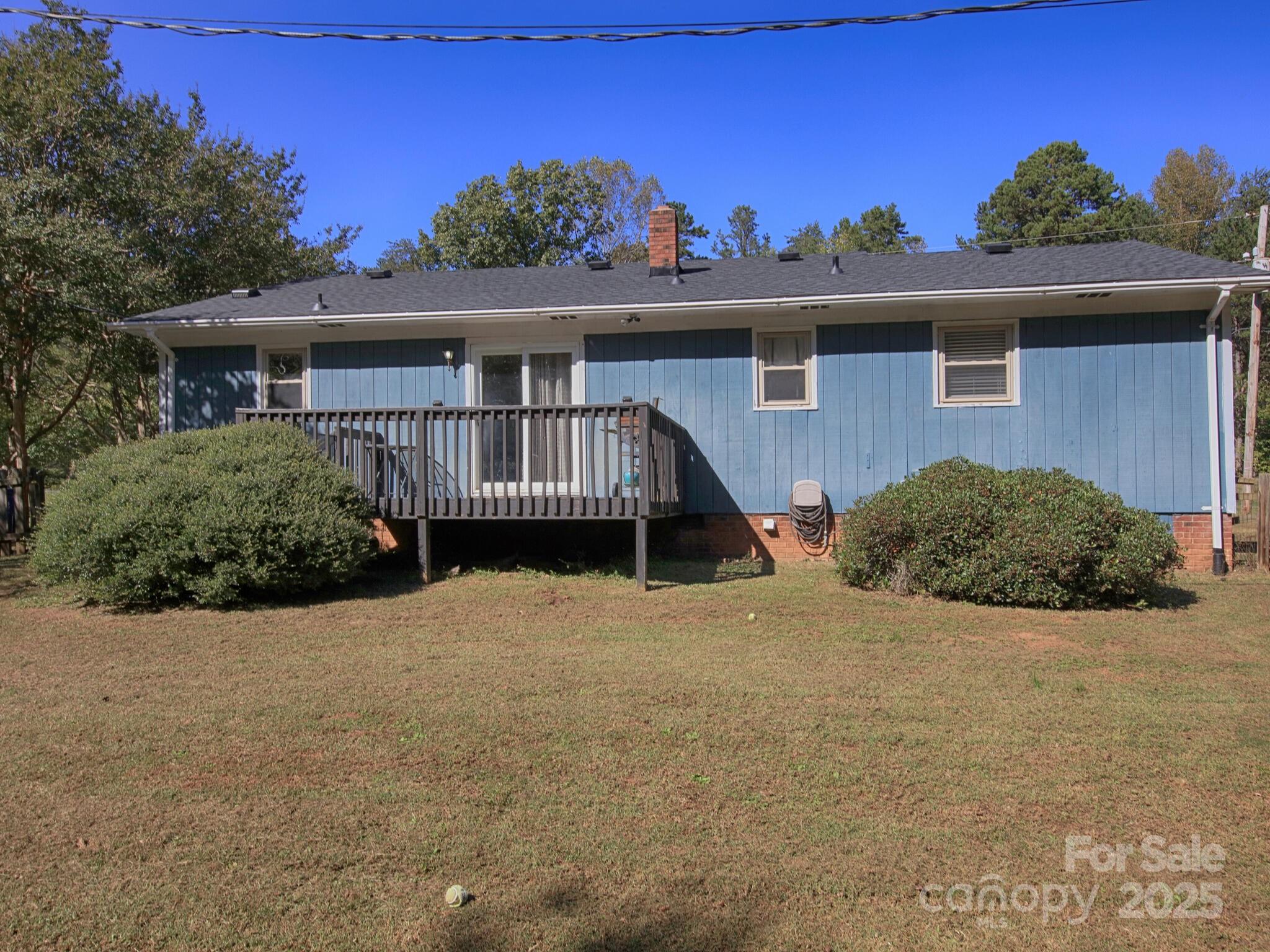 5260 NC Hwy 73 Highway