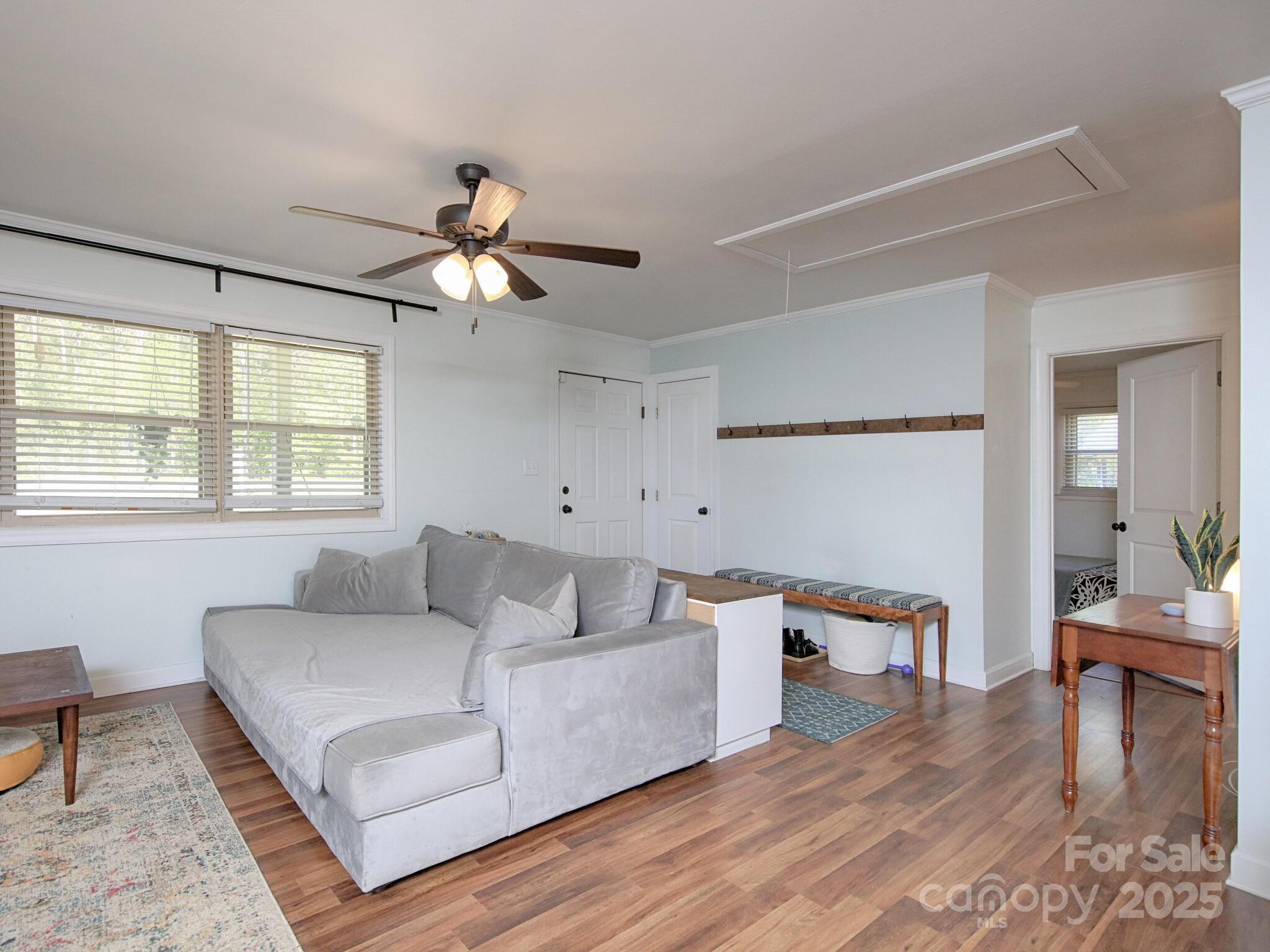 5260 NC Hwy 73 Highway