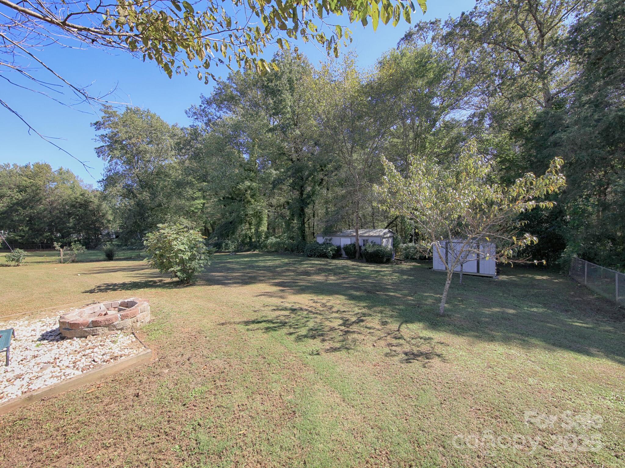 5260 NC Hwy 73 Highway