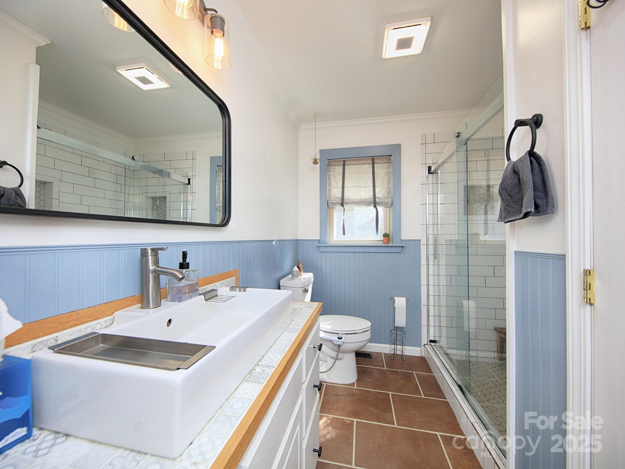 5260 NC Hwy 73 Highway