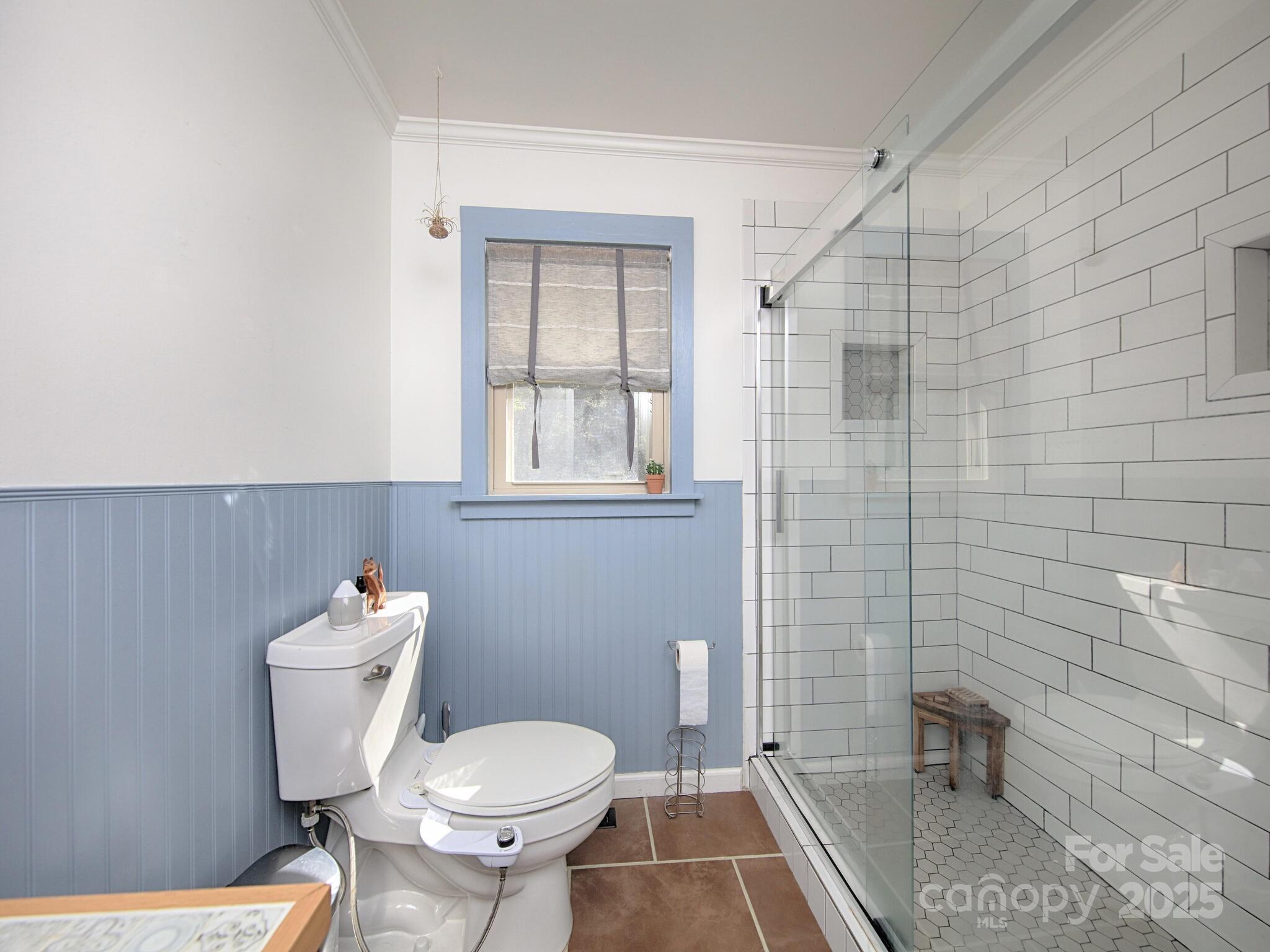 5260 NC Hwy 73 Highway