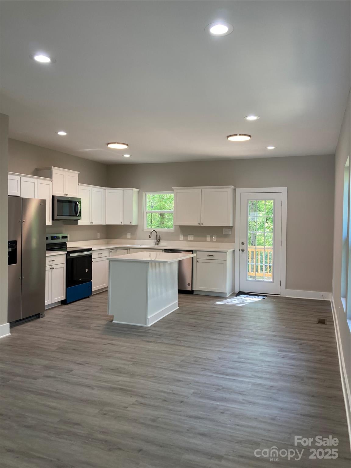 1889 Oak Hollow Road