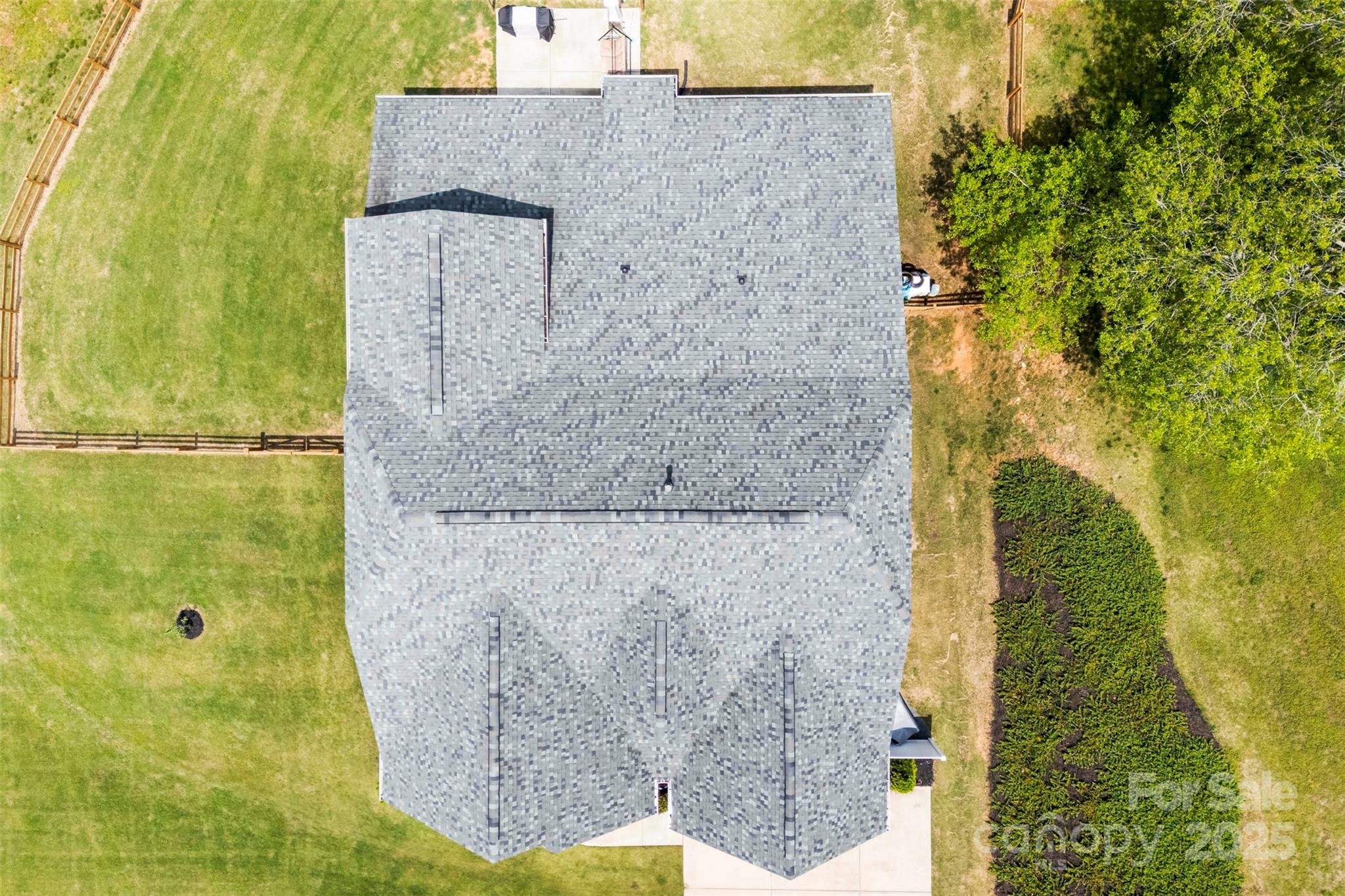 130 Candlewood Drive