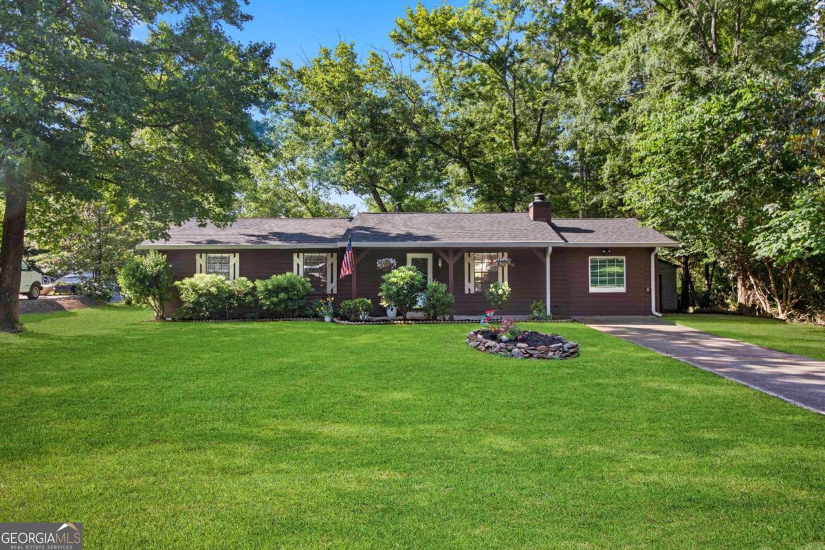 15 Carriage Circle