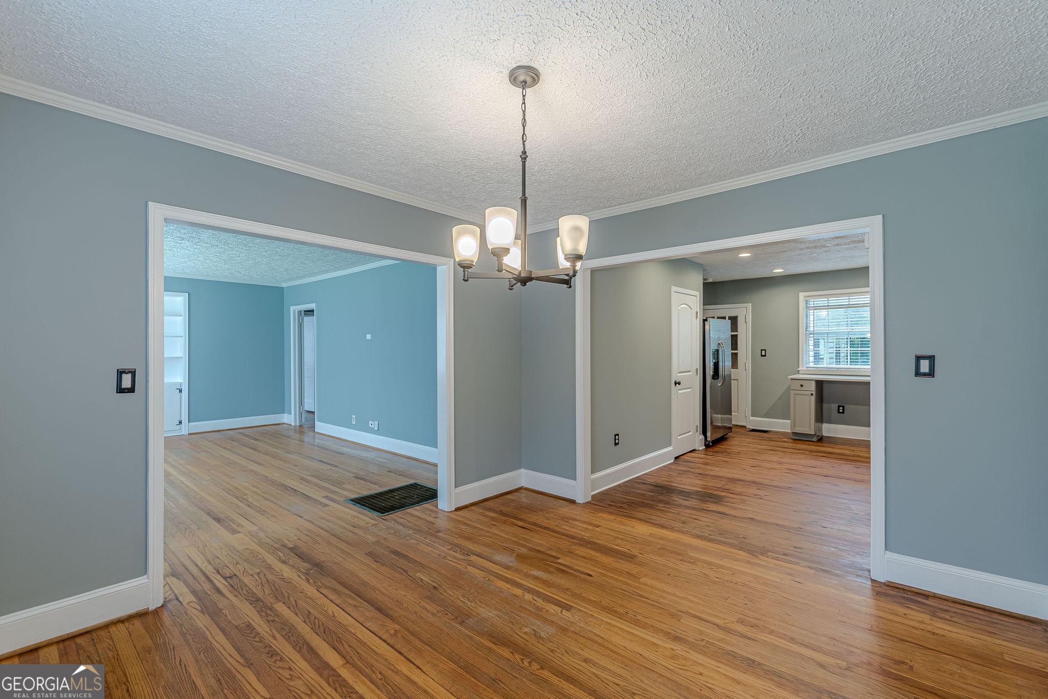 3311 Lavista Drive