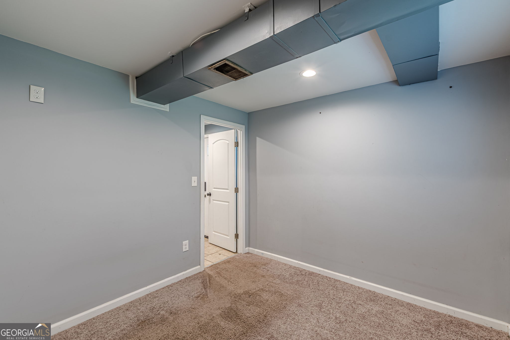 3311 Lavista Drive