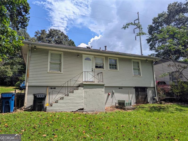 1954 W Taylor Avenue