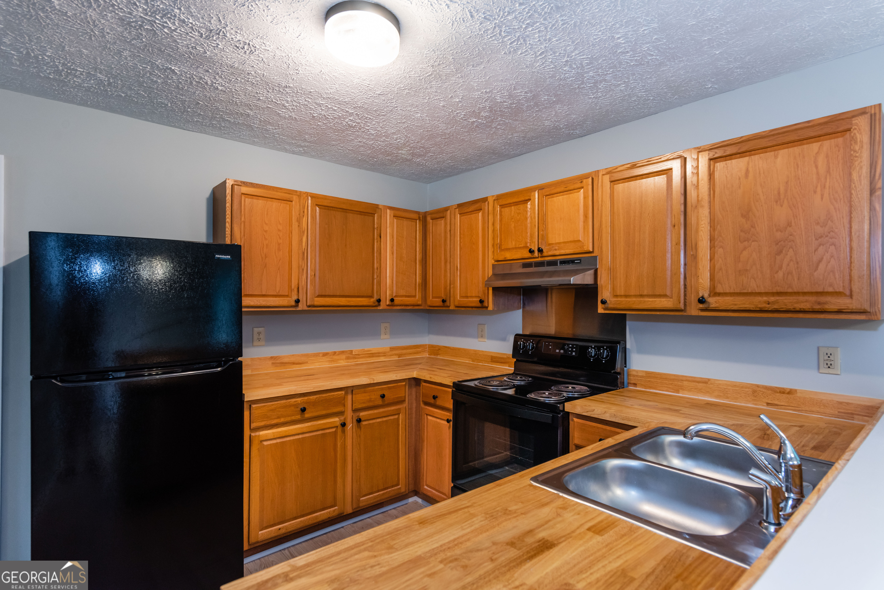 245 Fieldstone Drive