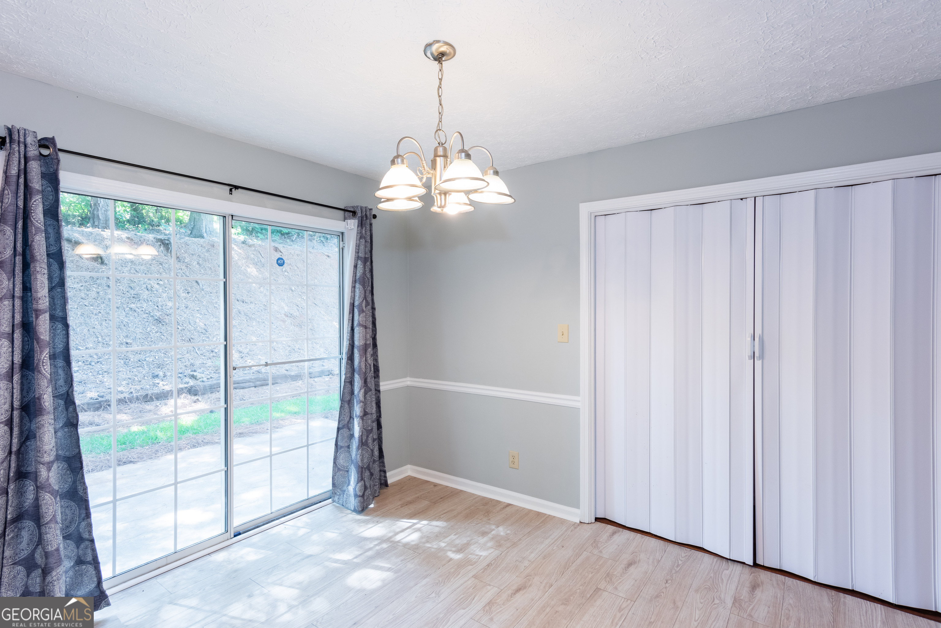 245 Fieldstone Drive