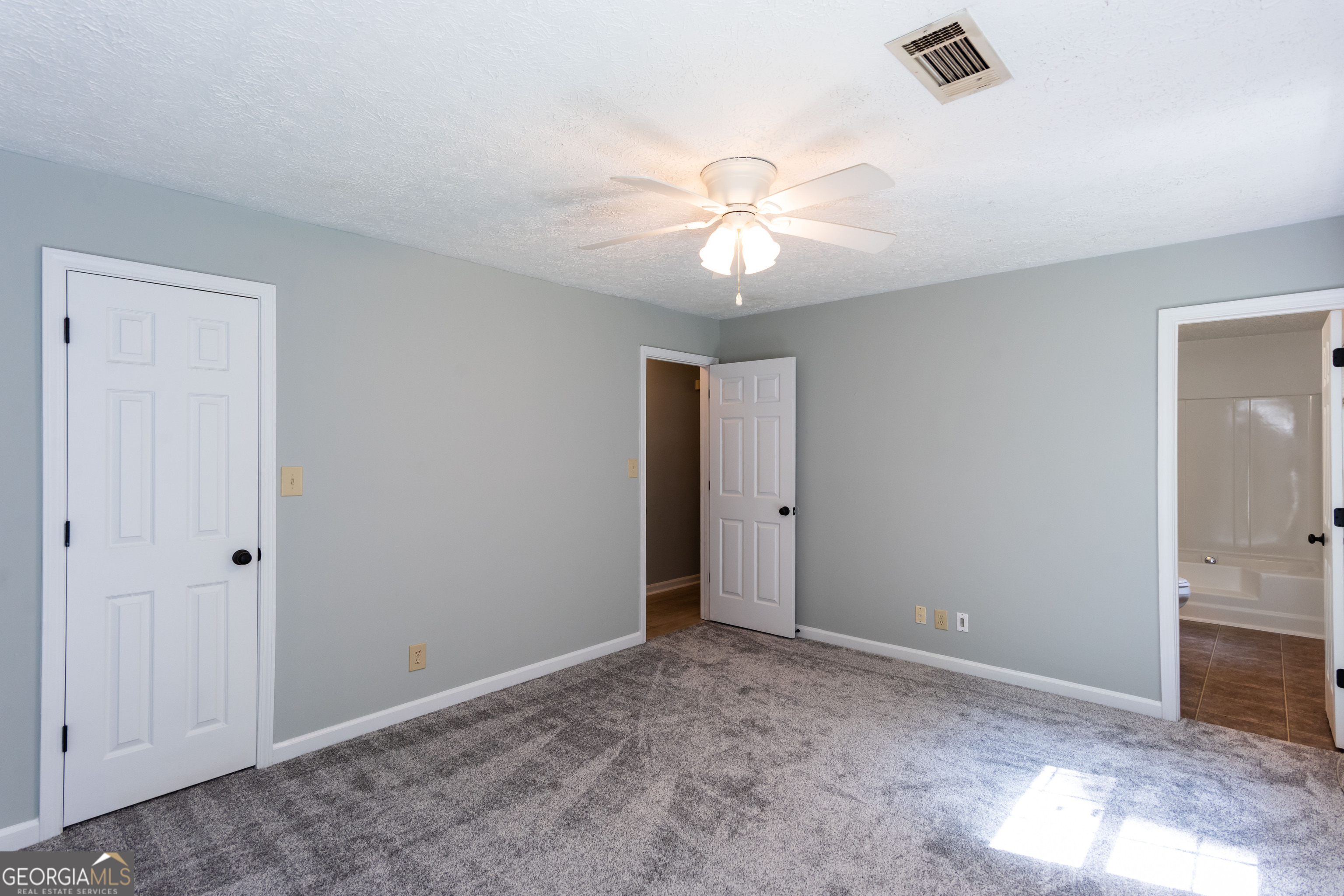 245 Fieldstone Drive