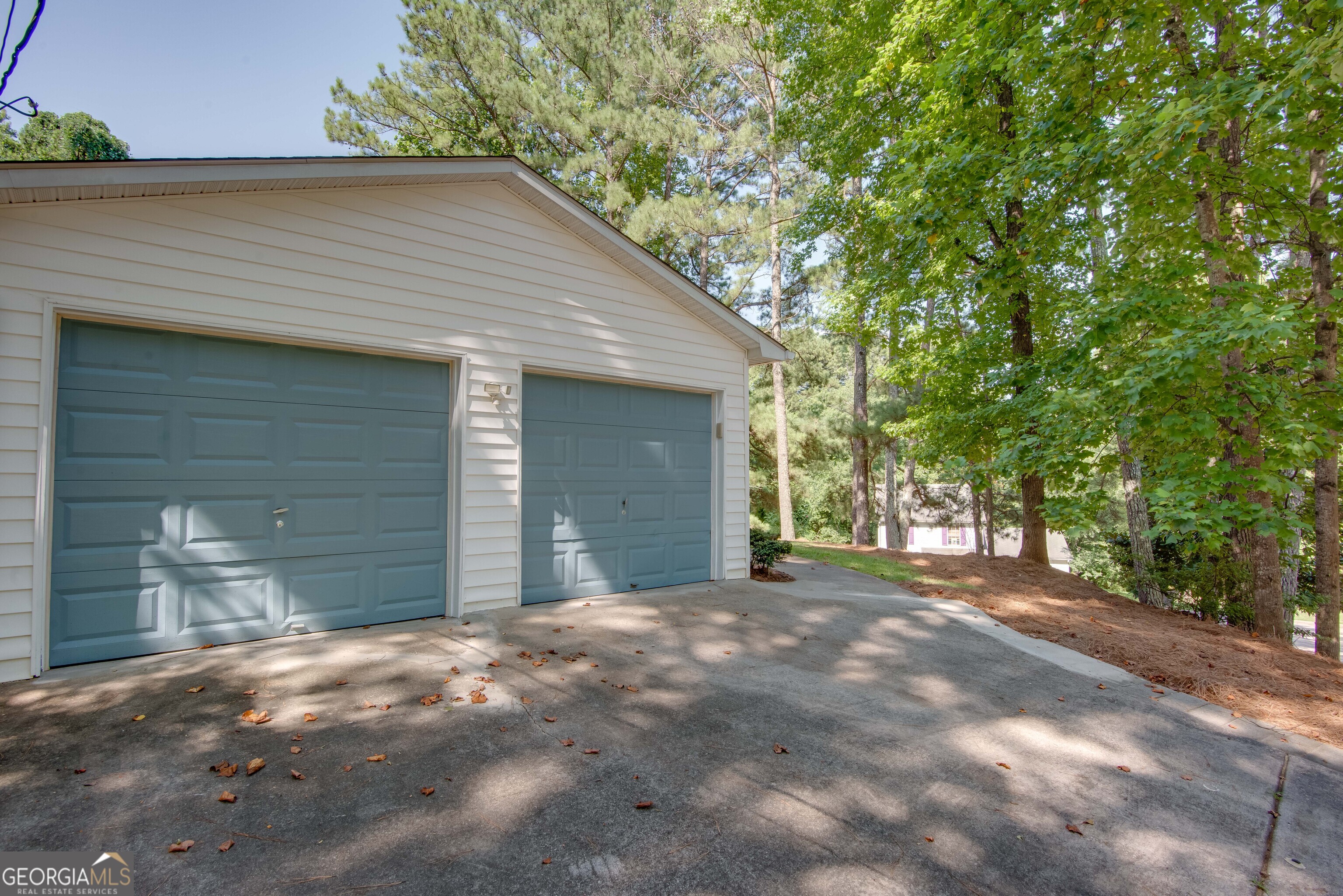 245 Fieldstone Drive
