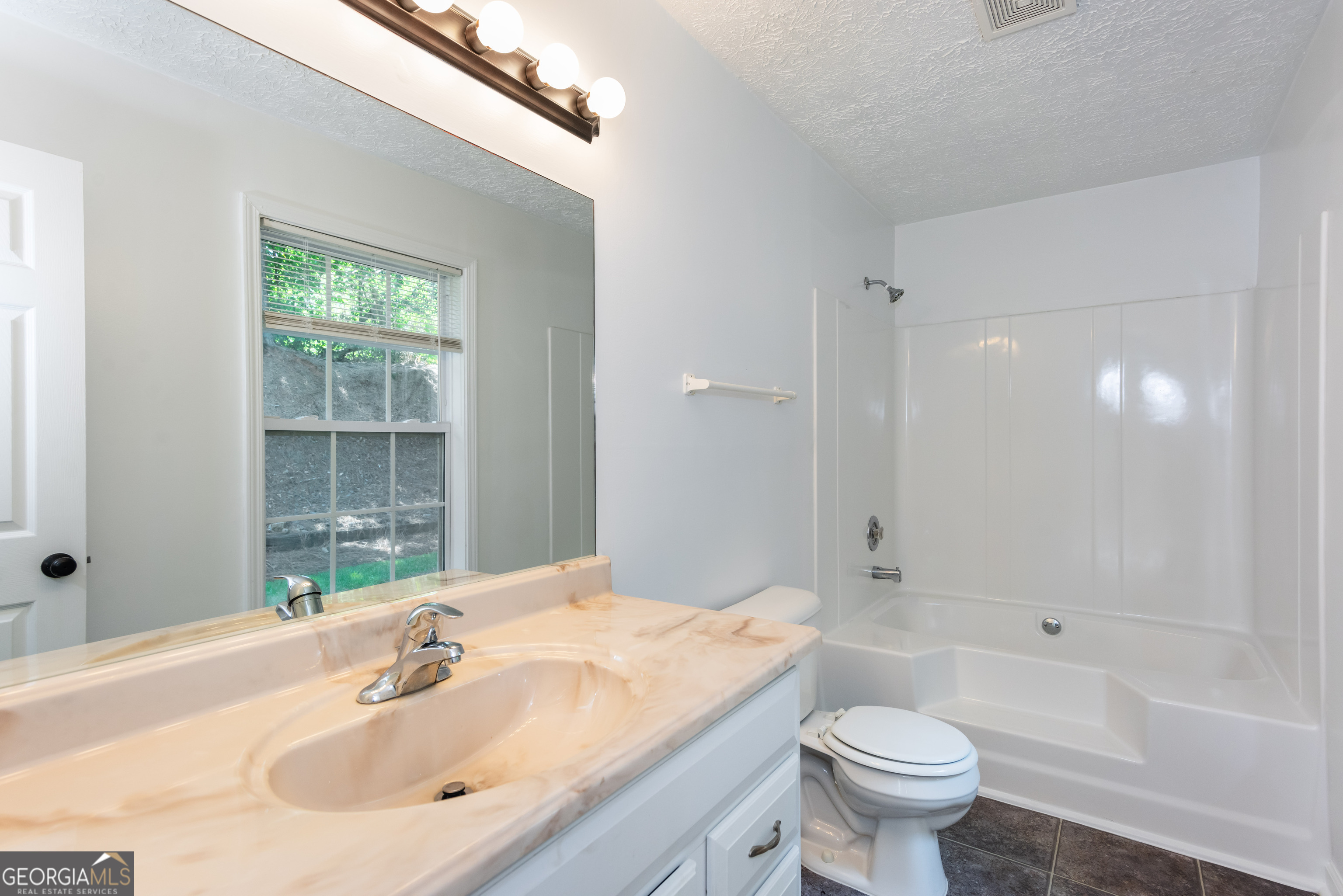 245 Fieldstone Drive