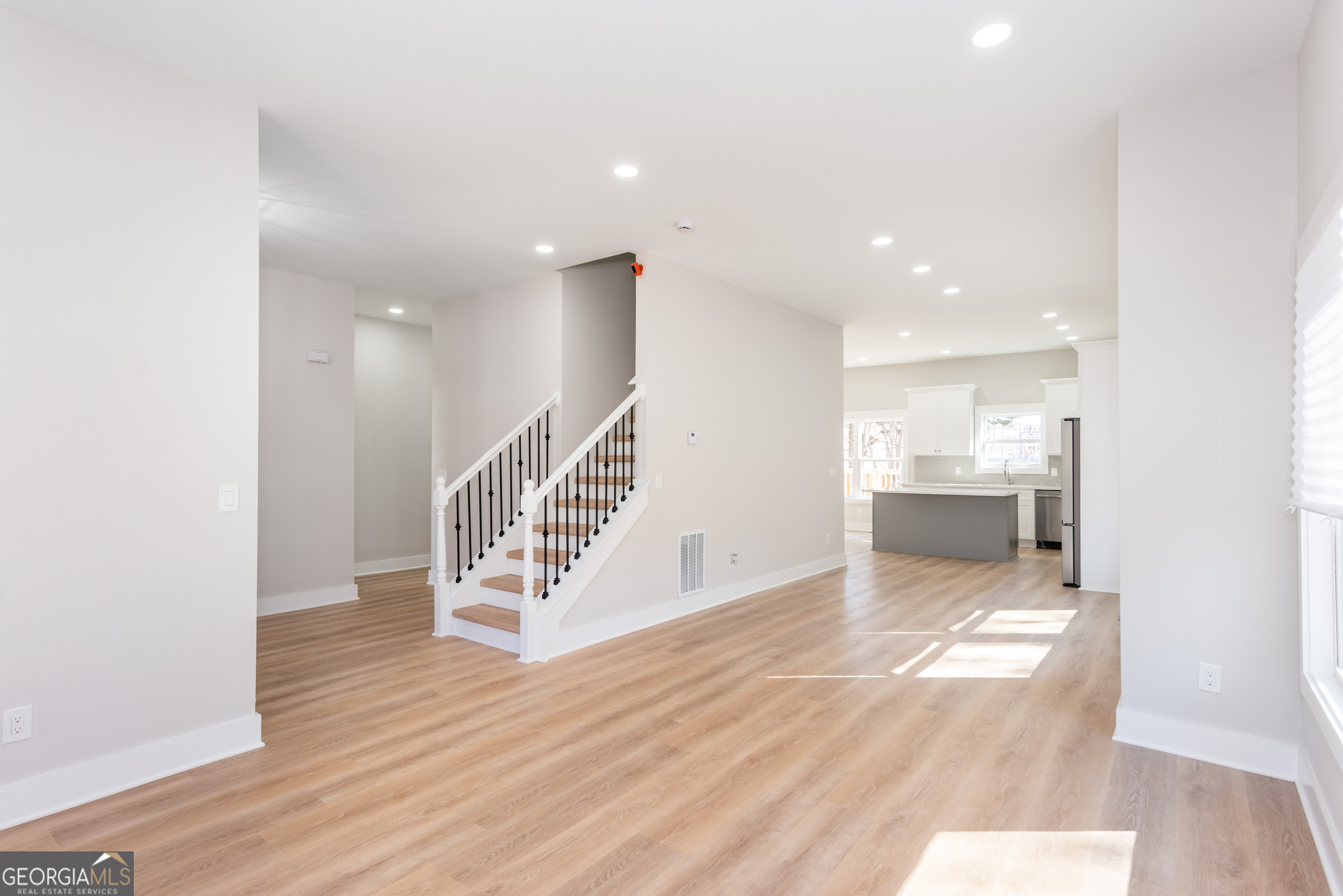 3286 Bachelor Street