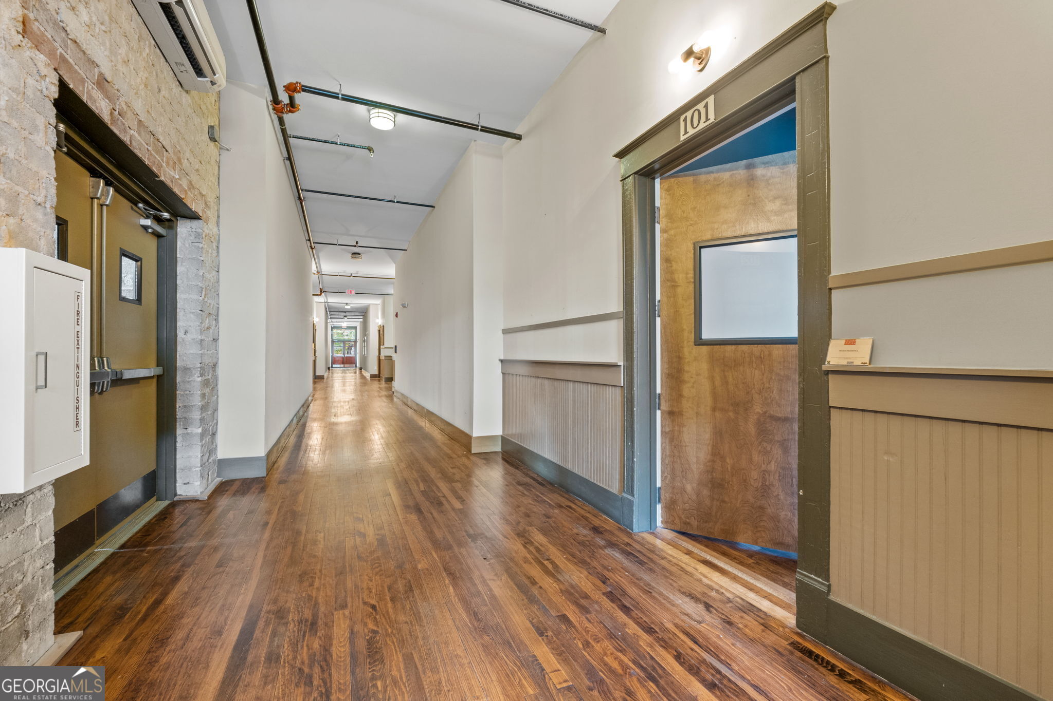 600 COLLEGE # 101, Hapeville Unit: 101