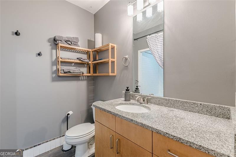 600 COLLEGE # 101, Hapeville Unit: 101