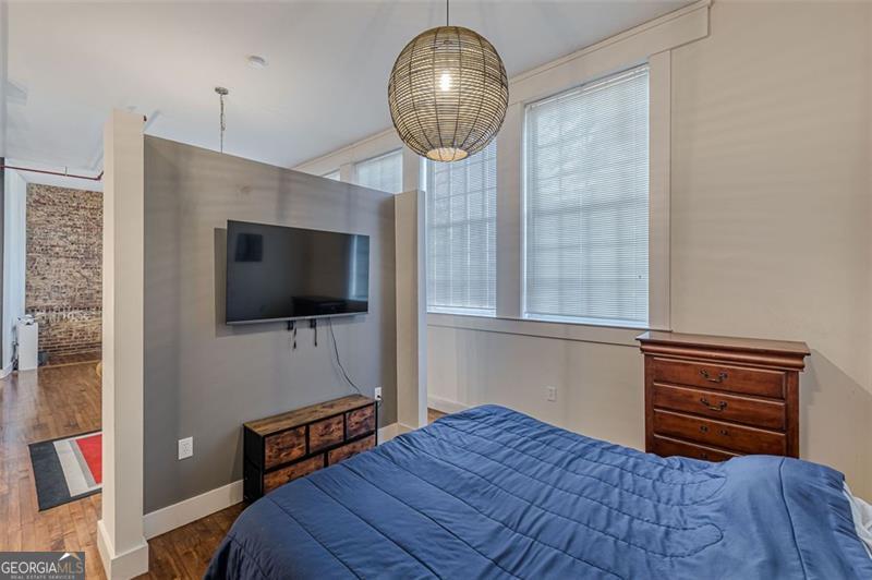 600 COLLEGE # 101, Hapeville Unit: 101
