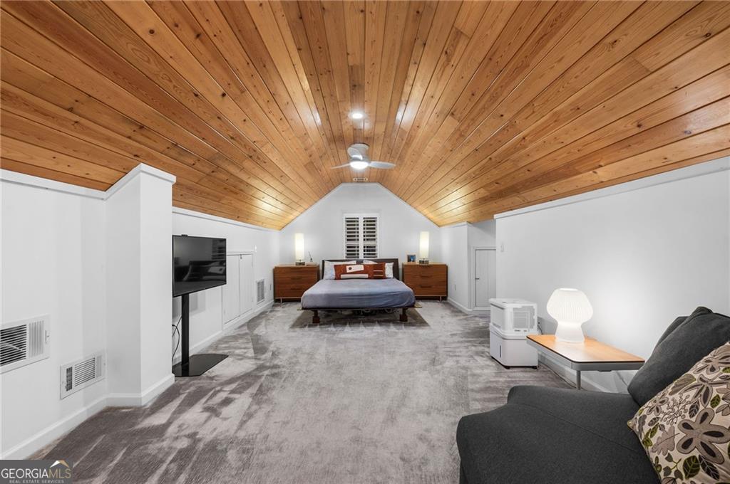 2058 Lyle Avenue, College Park