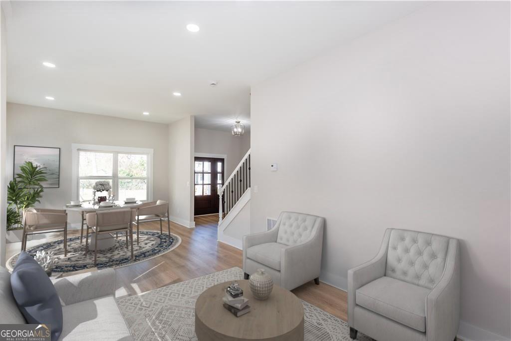 3286 Bachelor Street