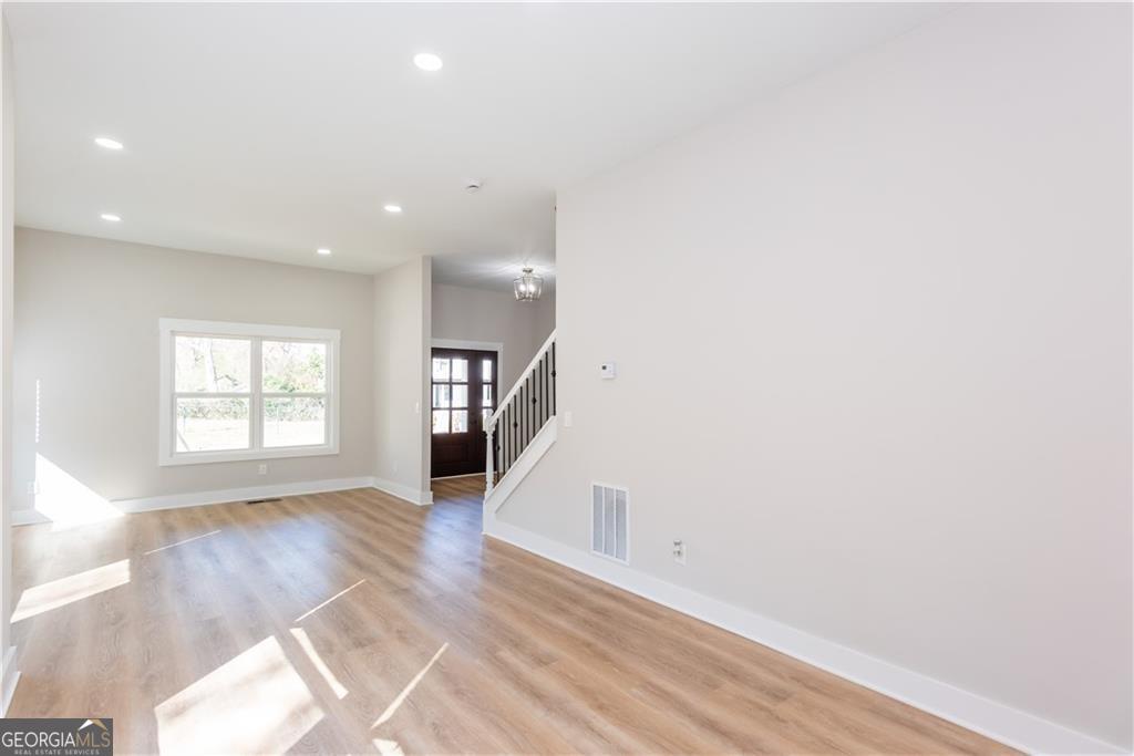 3286 Bachelor Street