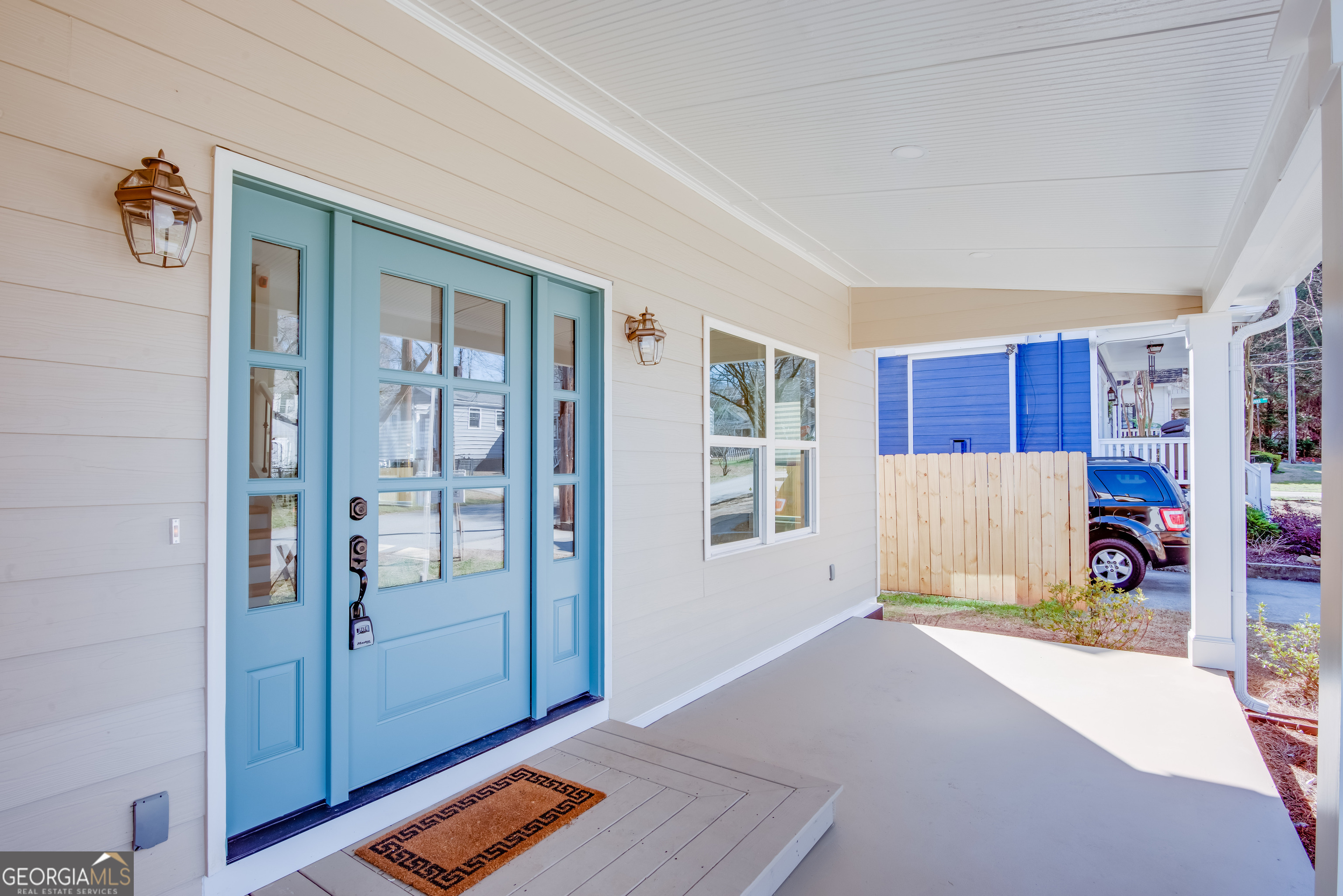 3286 Bachelor Street