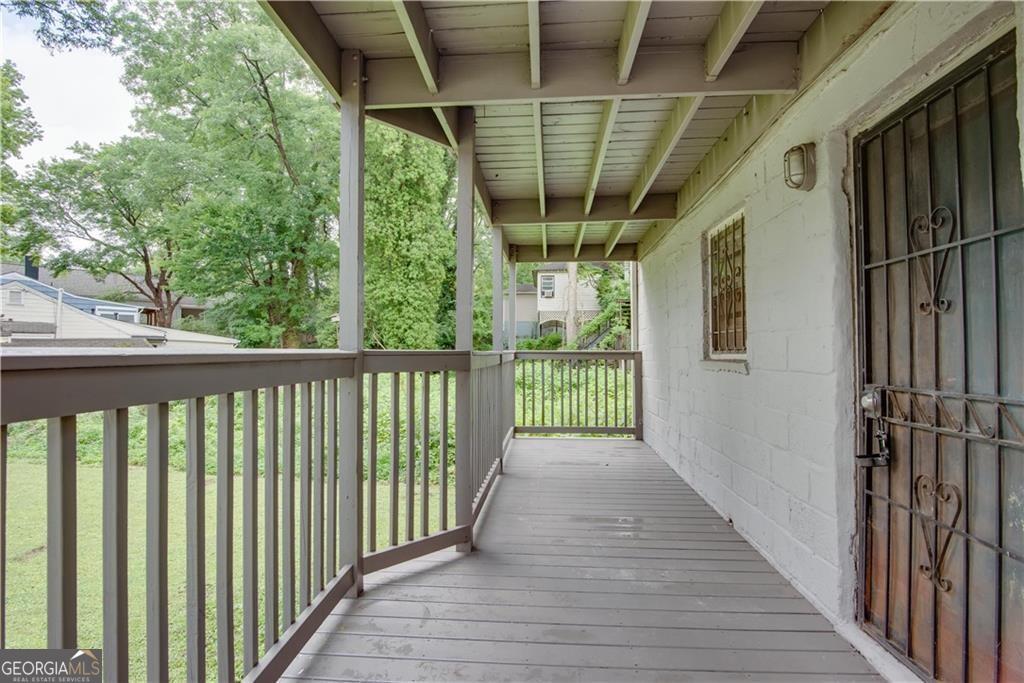 1019 Westmoor Drive NW