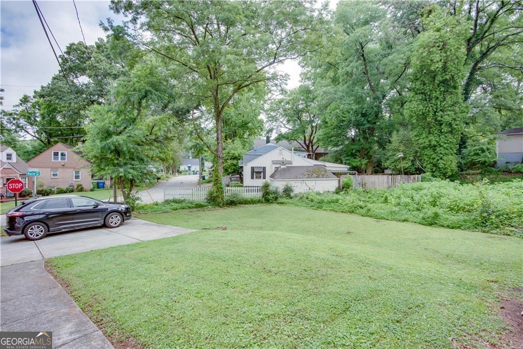 1019 Westmoor Drive NW