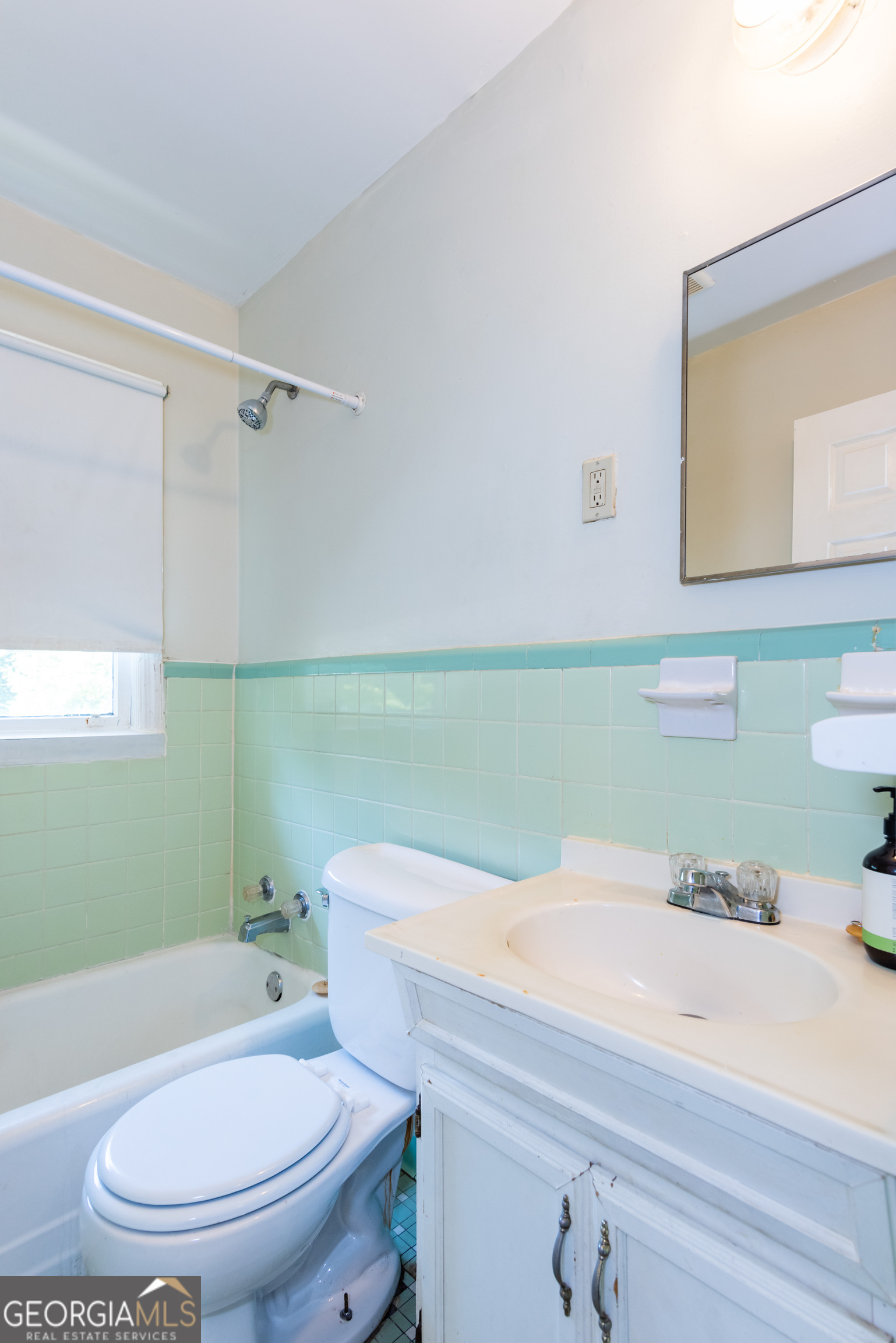 2982 Pearl Street SIDE Unit: LEFT SIDE