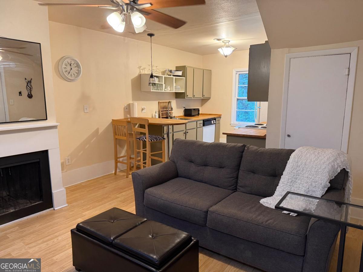 2035 Lyle Avenue # A