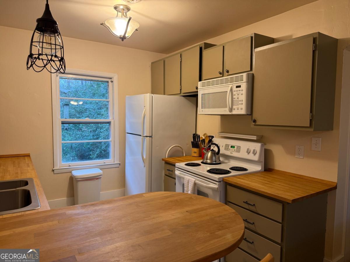 2035 Lyle Avenue # A