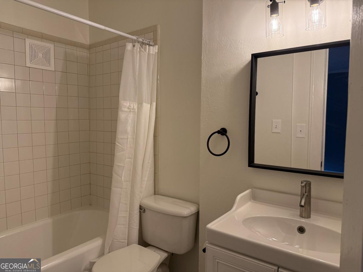 1854 Virginia Avenue # 2