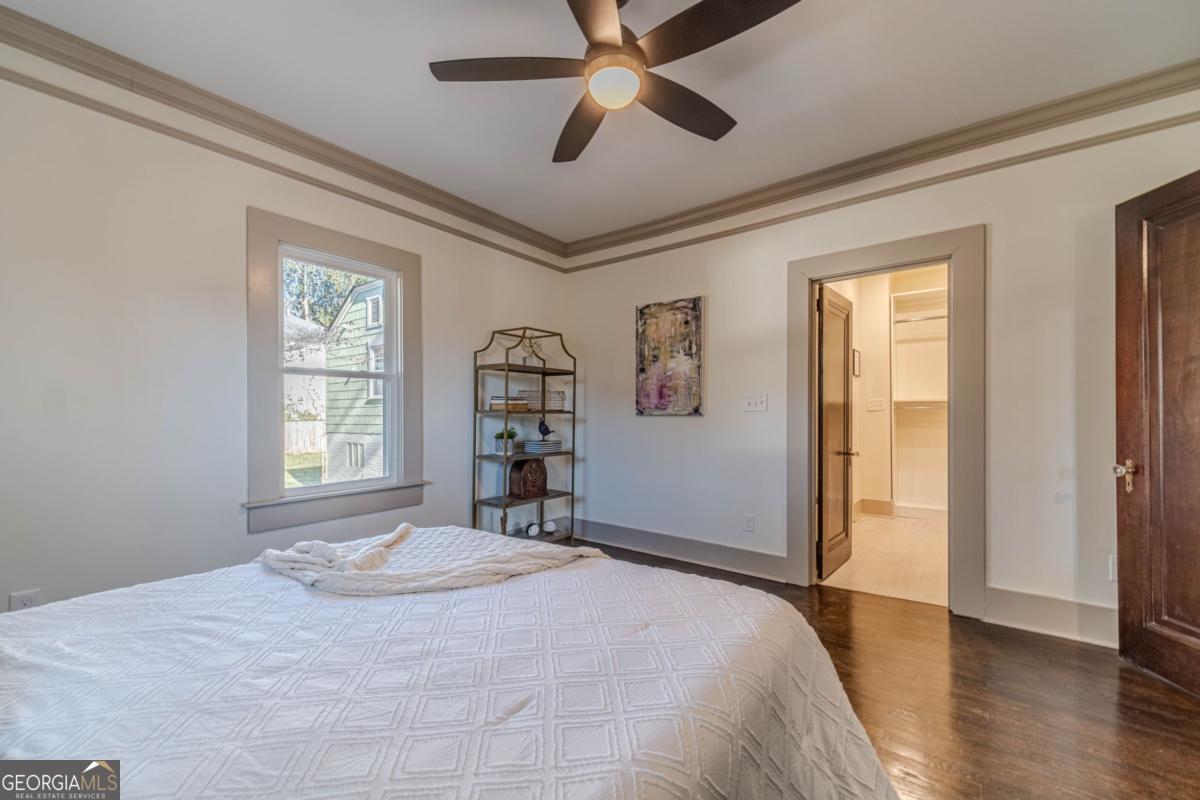 1883 Cambridge Avenue