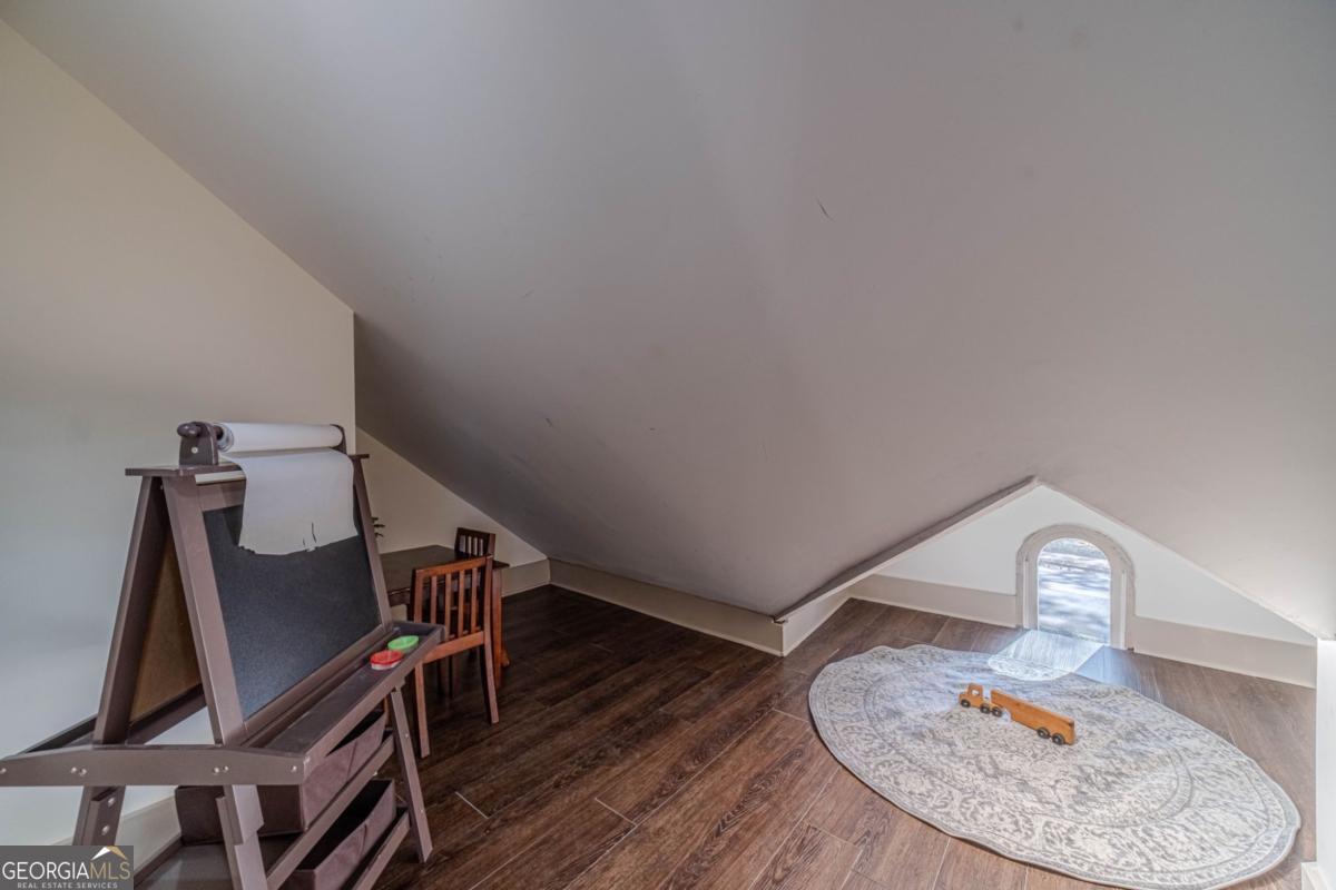 1883 Cambridge Avenue