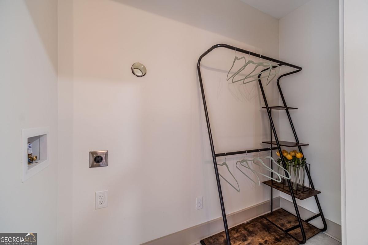 1883 Cambridge Avenue