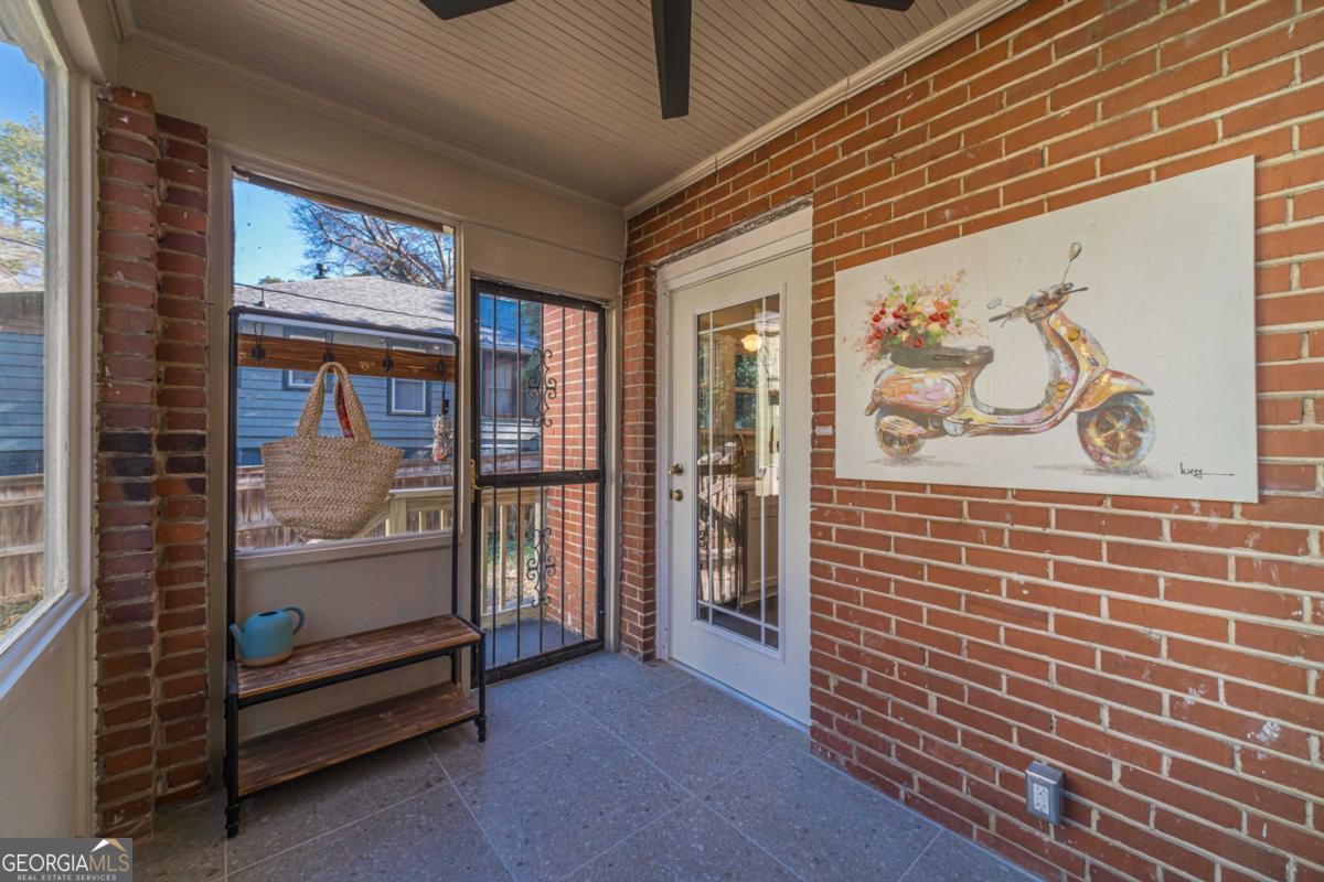 1883 Cambridge Avenue