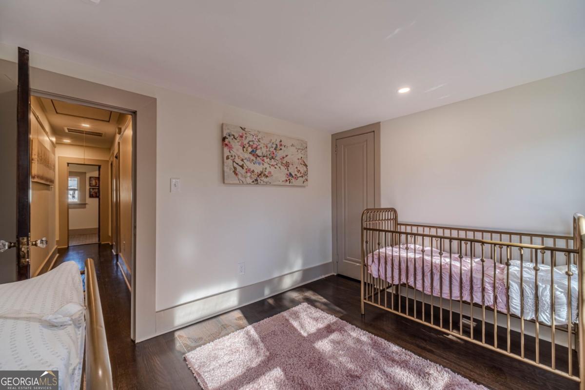 1883 Cambridge Avenue