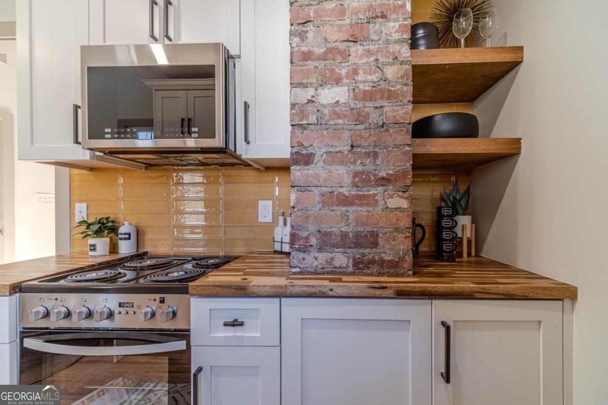 1883 Cambridge Avenue