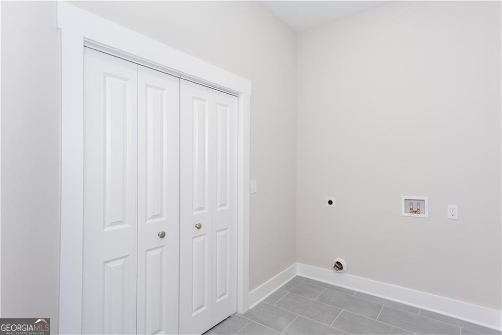 3286 Bachelor Street