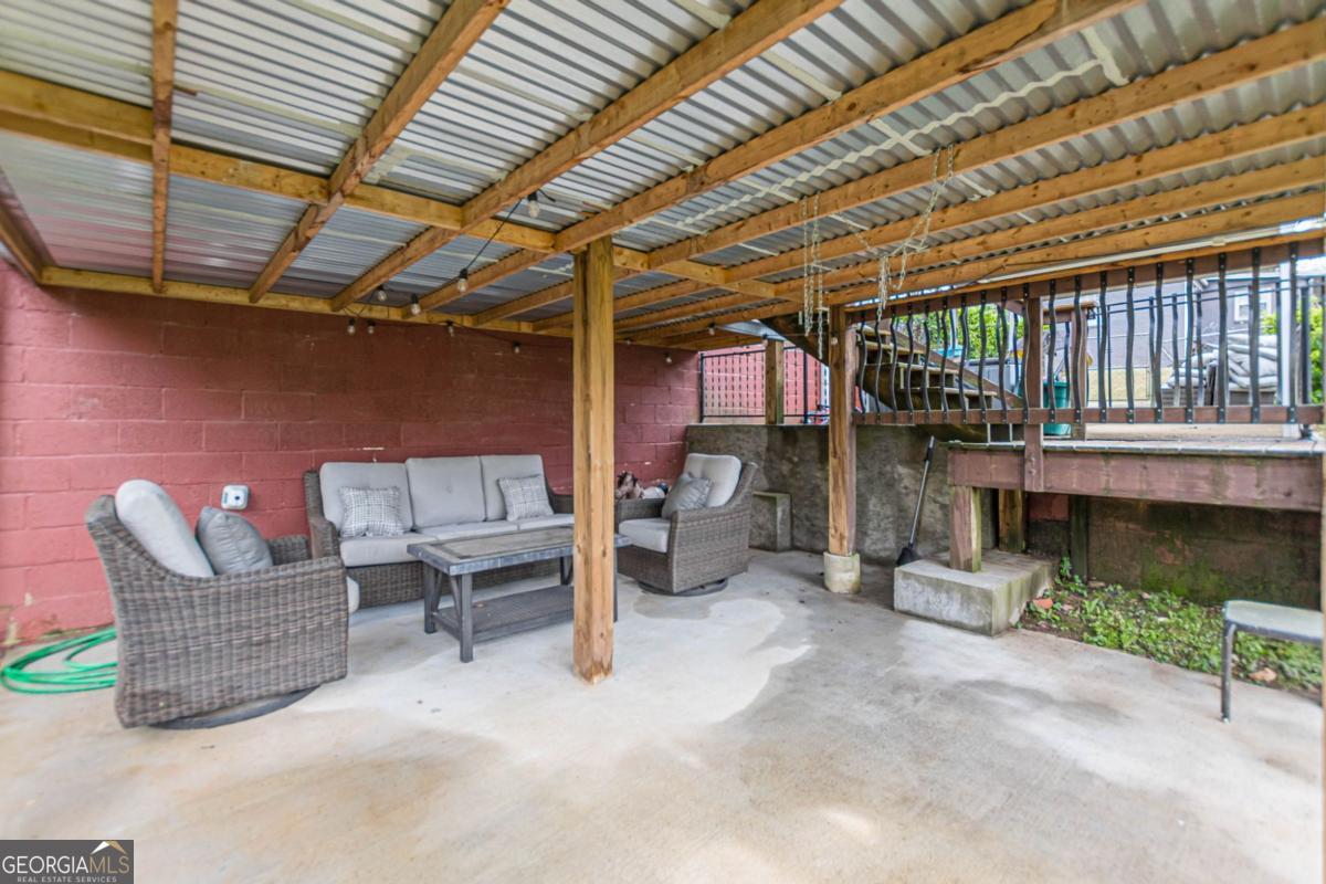 1324 E Forrest Avenue