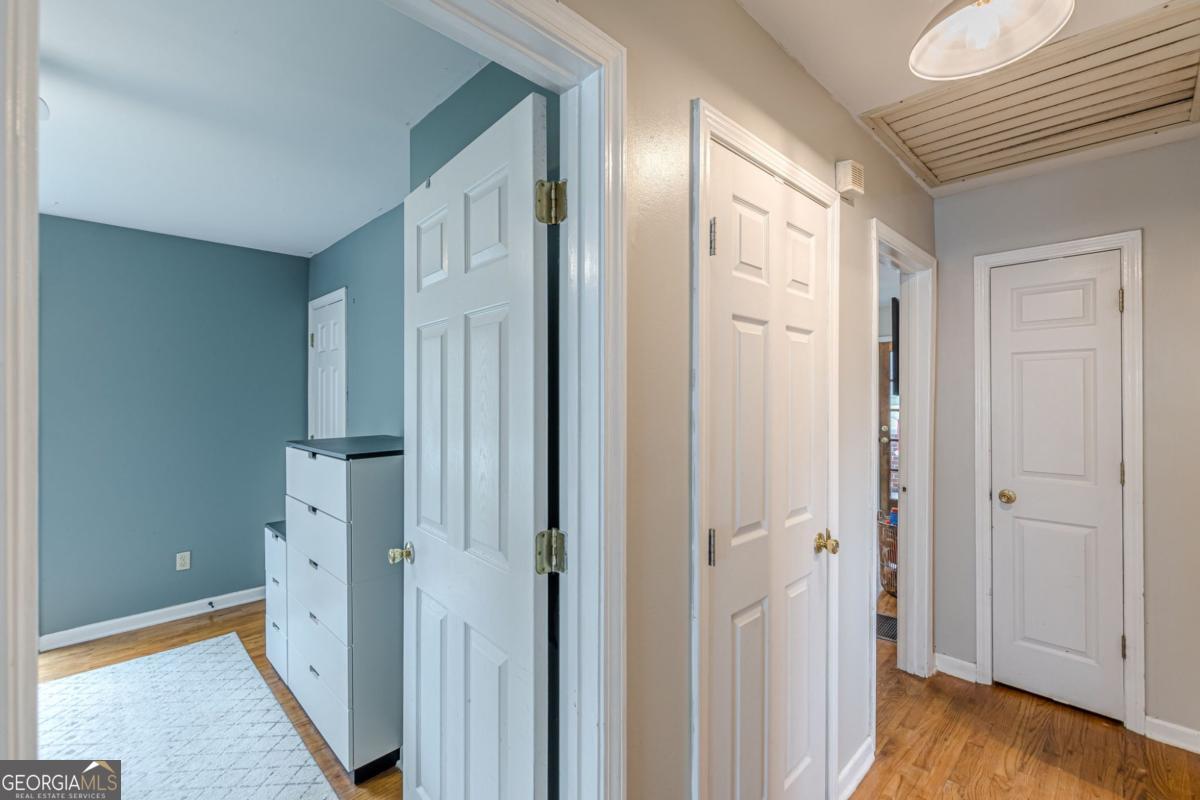 1324 E Forrest Avenue