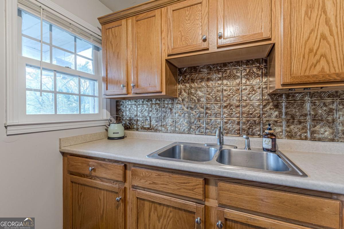 1324 E Forrest Avenue