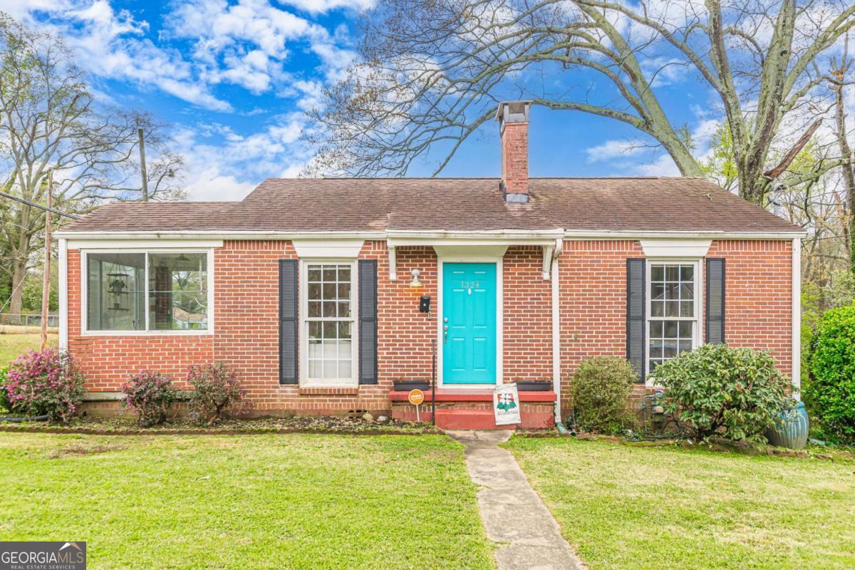 1324 E Forrest Avenue