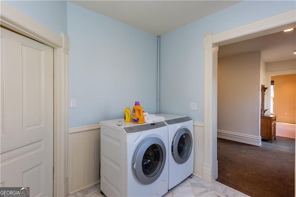 3593 Hemphill Street