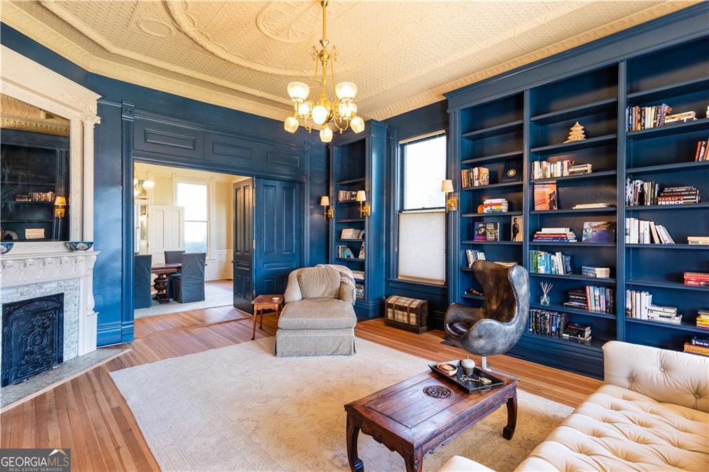 3593 Hemphill Street